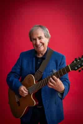 Chris de Burgh - IT'S NEVER TOO LATE performance Lichtburg Essen 2027