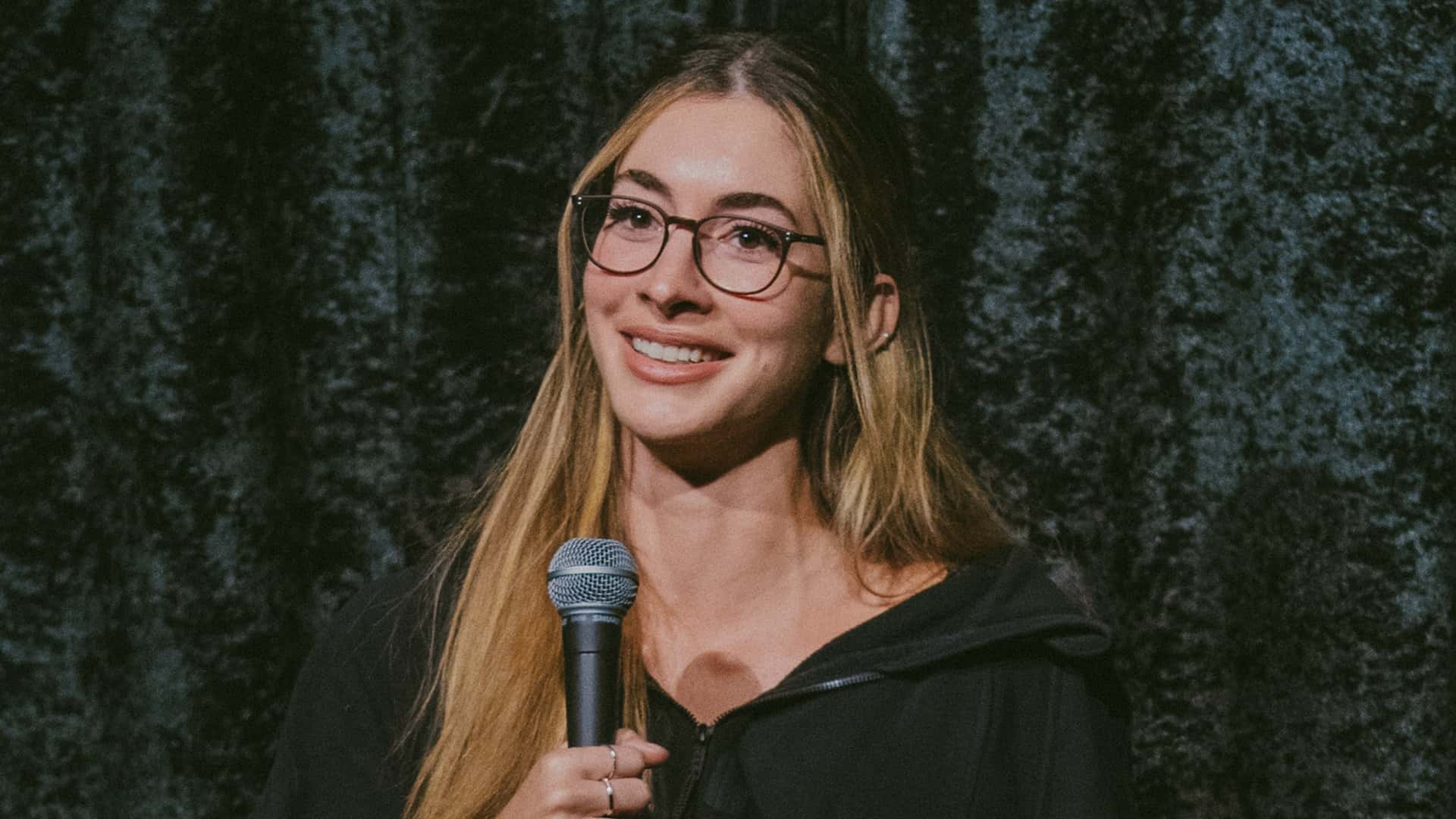 Cristina Mariani "Live" performance Bürgerhaus Stollwerck Köln 2027