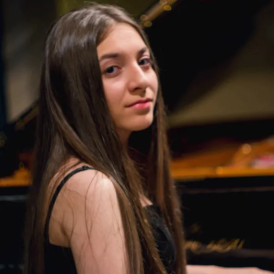 Weltklassik am Klavier - Laura Galstyan präsentiert: "Zwischen Abschied und Ekstase
