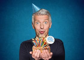 Johannes Flöck - Früher war ich jünger - wenn Happy und Birthday getrennte Wege gehen gösteri Senftöpfchen-Theater Köln 2027