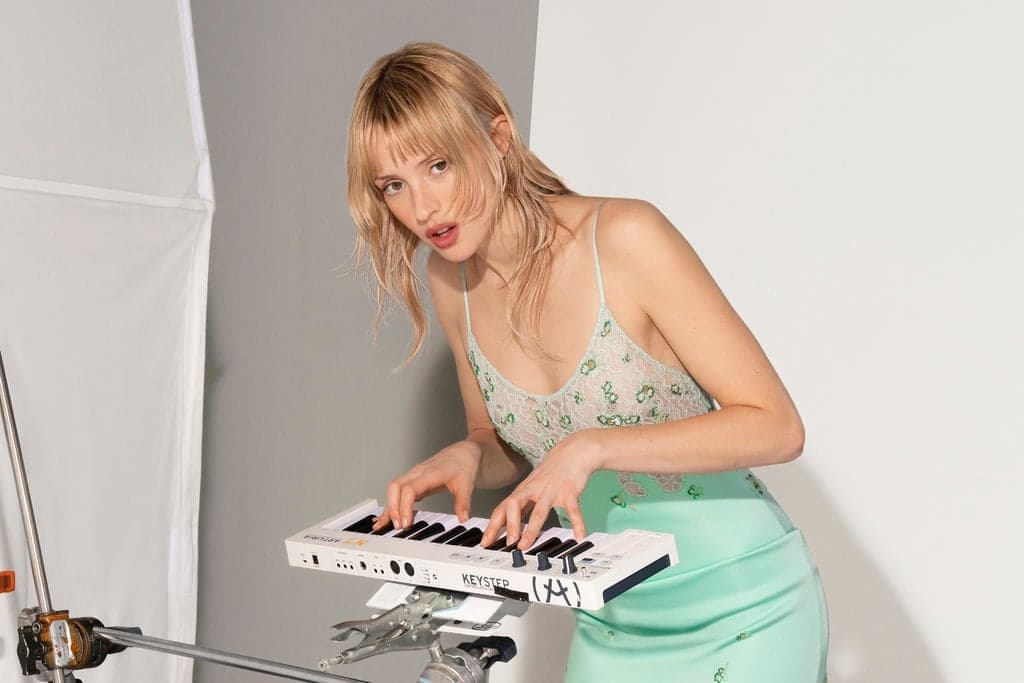 Angèle Foto