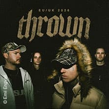 Thrown Foto