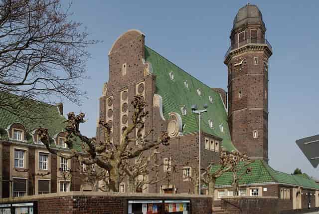 Auferstehungskirche, Oberkassel