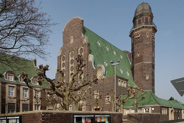 Auferstehungskirche, Oberkassel