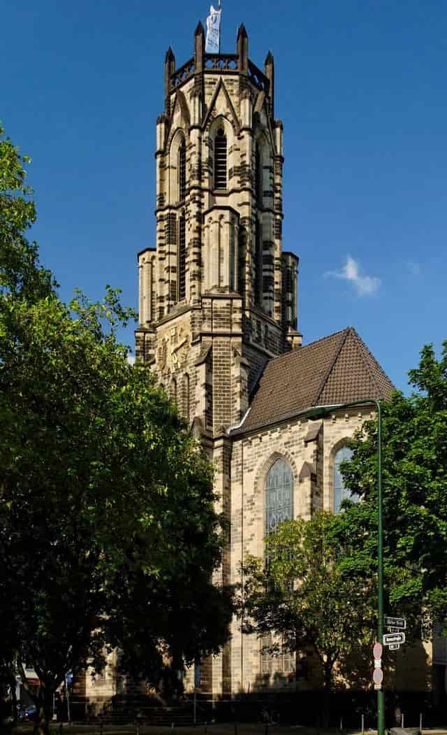 Kirche Heilige Dreifaltigkeit, Derendorf