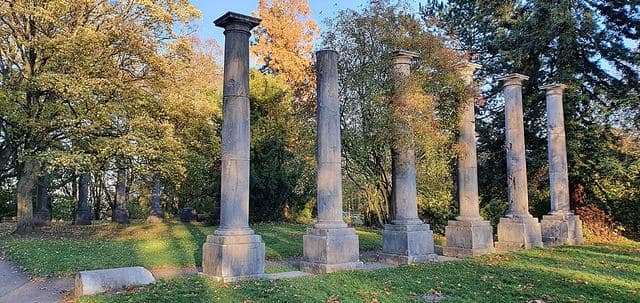 Säulengelände auf dem Aachener Lousberg