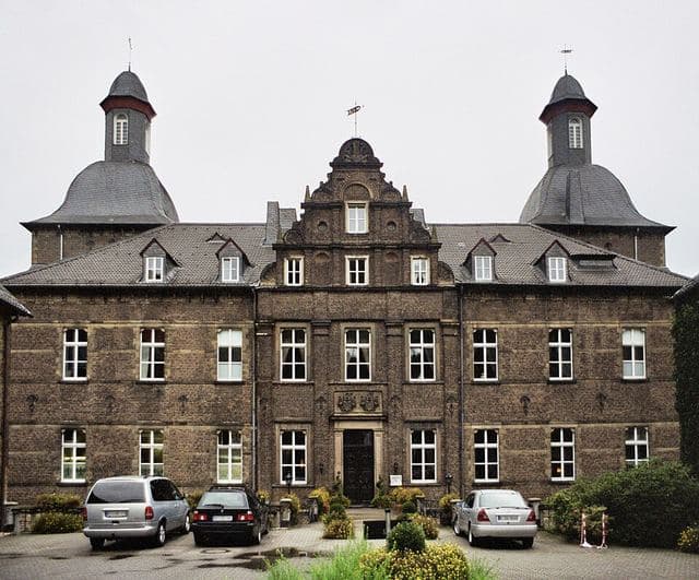 Schlosshotel Hugenpoet