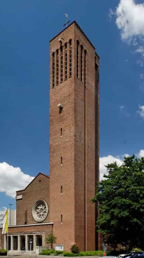 St. Franziskus-Xaverius, Mörsenbroich